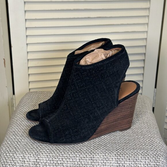 Lucky Brand Black Suede Cutout Wedge Booties • Peep Toe Heels • Women’s Size 8 - Picture 6 of 6